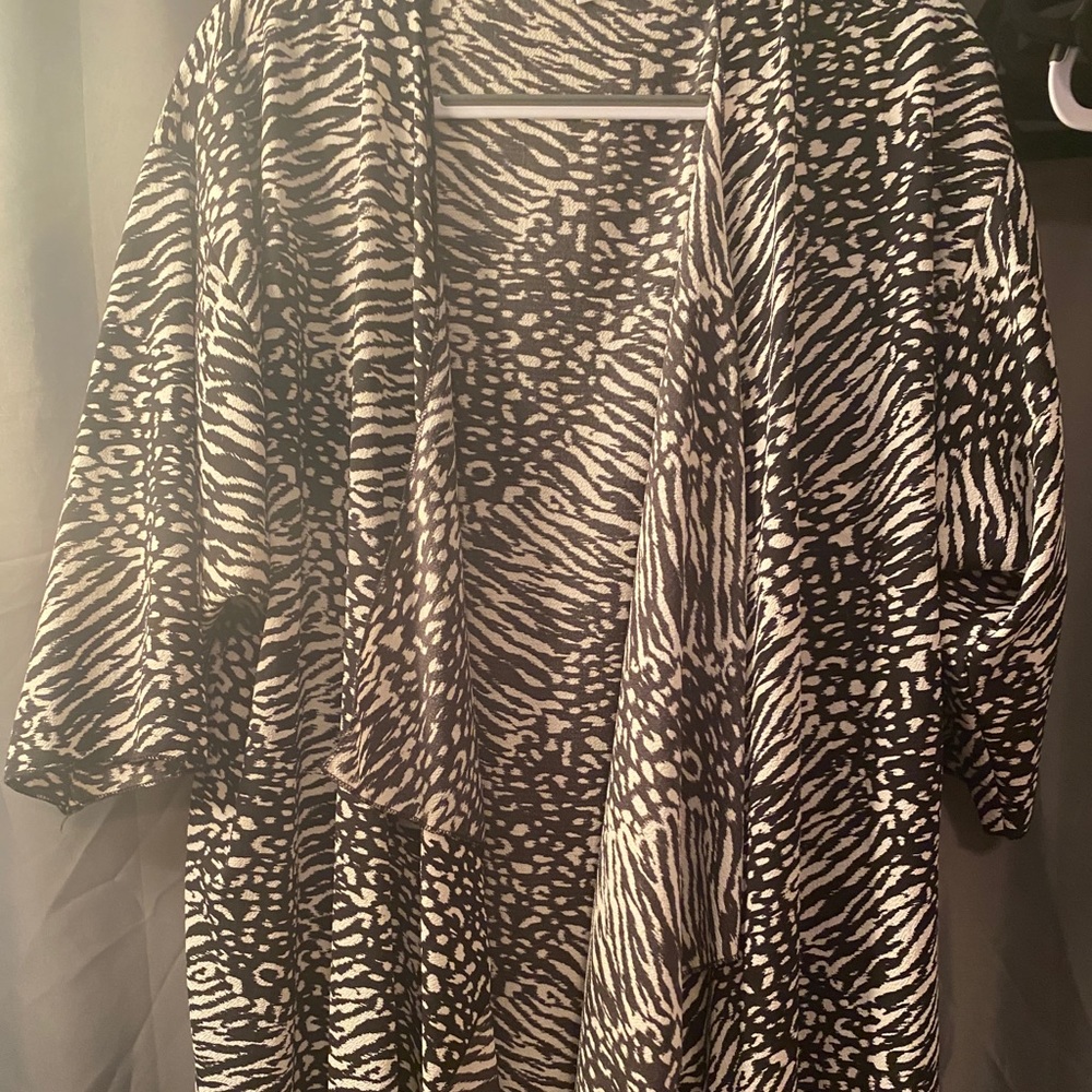 L Lularoe Shirley